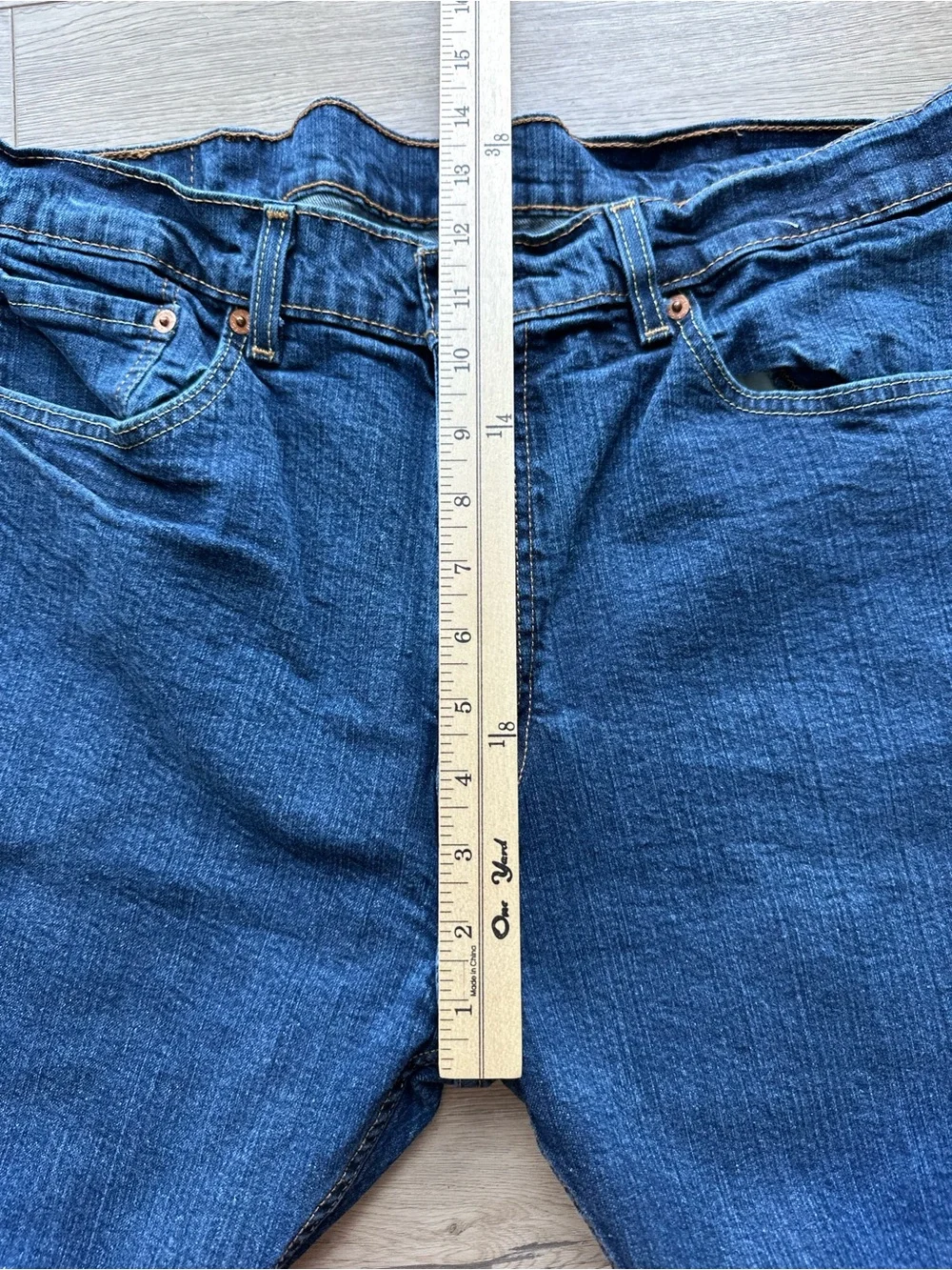 Levi’s 505 Men’s Jeans 38x30 Regular Fit Straight Leg Medium Blue Denim